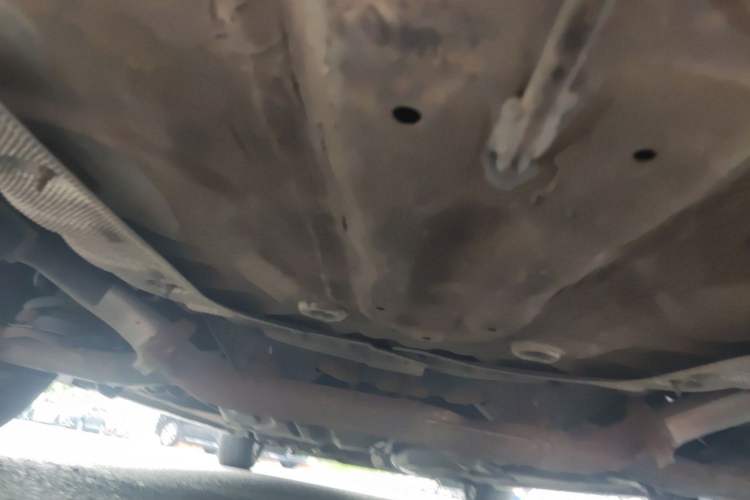 Used Mazda 8 2013 2.5L Ultimate Edition Chassis Rear