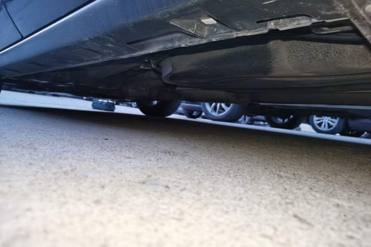 Used Mazda 8 2013 2.5L Elite Edition Chassis Rear Left