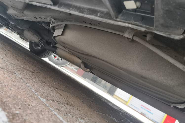 Used Mazda 8 2013 2.5L Ultimate Edition Chassis Rear Left