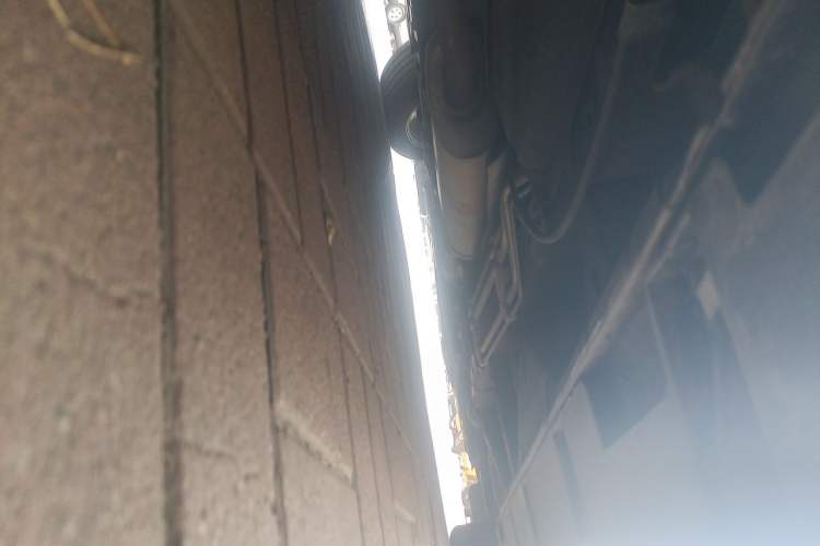 Used Mazda 8 2013 2.5L Deluxe Edition Chassis Rear Right