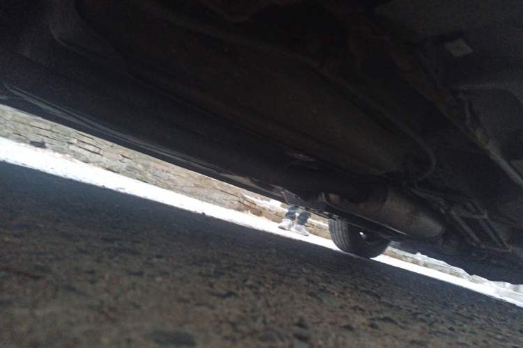 Used Mazda 8 2013 2.5L Deluxe Edition Chassis Rear Right