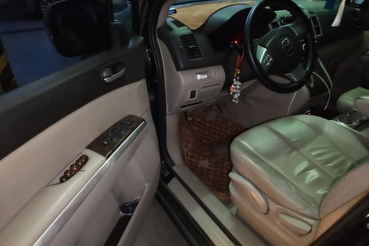 Used Mazda 8 2013 2.5L Elite Edition Driver Seat