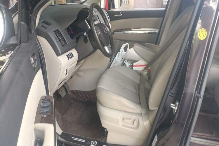 Used Mazda 8 2013 2.5L Deluxe Edition Driver Seat
