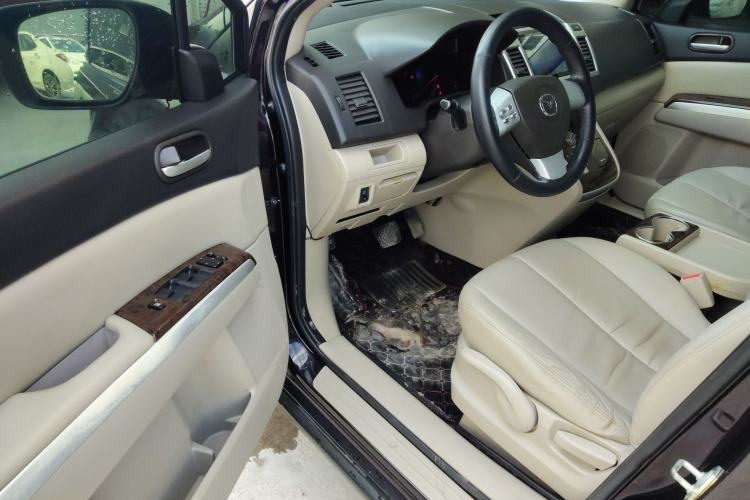 Used Mazda 8 2013 2.5L Elite Edition Driver Seat