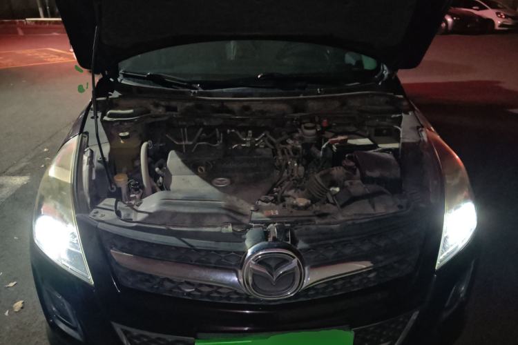 Used Mazda 8 2013 2.5L Ultimate Edition Engine Bay