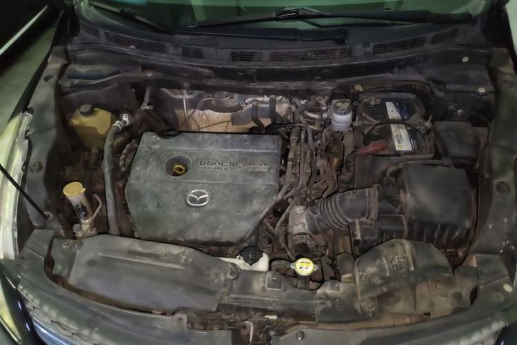 Used Mazda 8 2013 2.5L Elite Edition Engine Bay