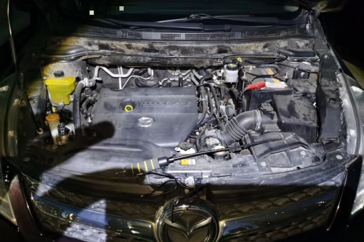 Used Mazda 8 2013 2.5L Elite Edition Engine Bay