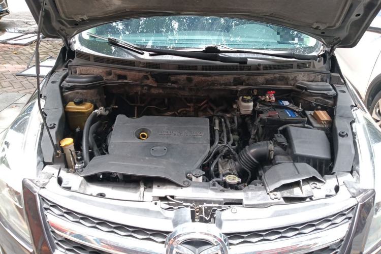 Used Mazda 8 2013 2.5L Ultimate Edition Engine Bay