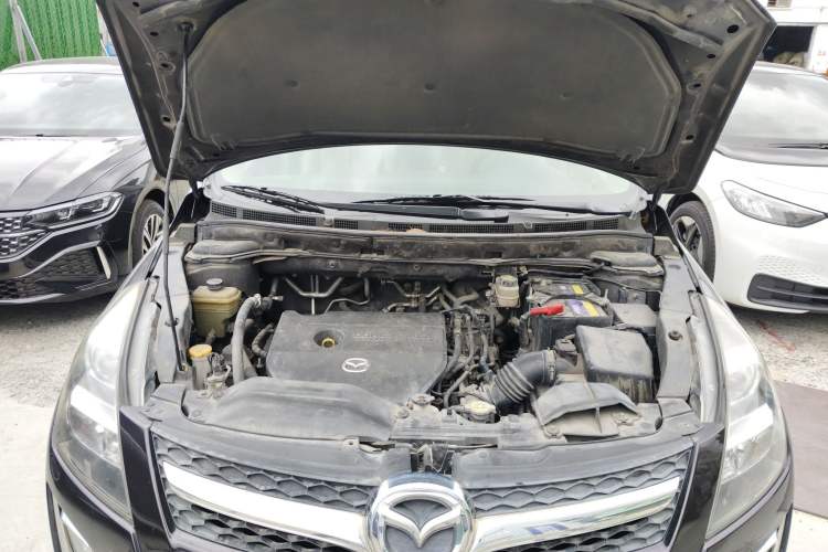 Used Mazda 8 2013 2.5L Ultimate Edition Engine Bay