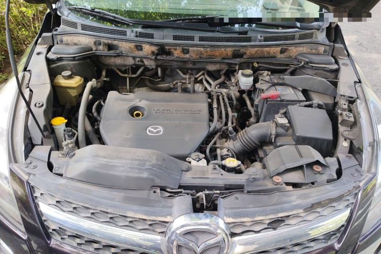 Used Mazda 8 2013 2.5L Ultimate Edition Engine Bay