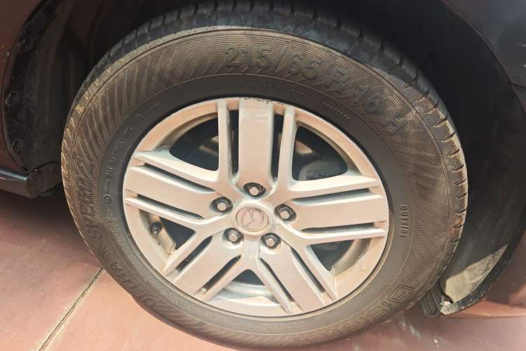 Used Mazda 8 2013 2.5L Elite Edition Exterior 7