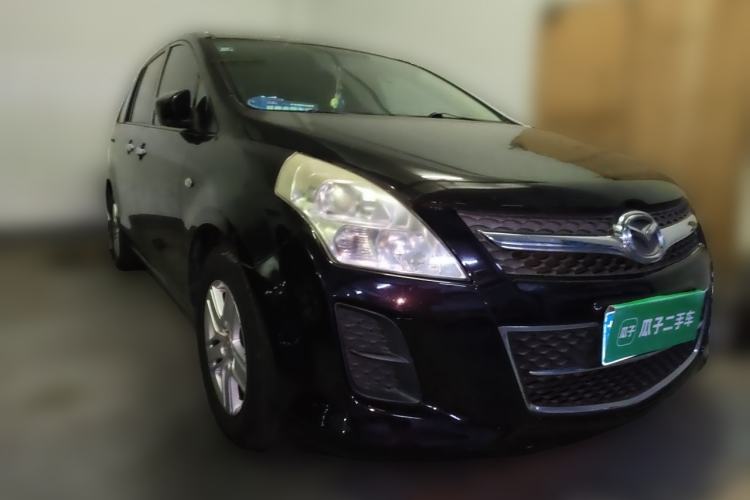 Used Mazda 8 2013 2.5L Elite Edition Front Right 45 Deg