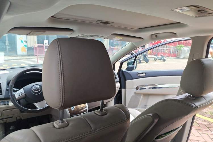 Used Mazda 8 2013 2.5L Elite Edition Headliner
