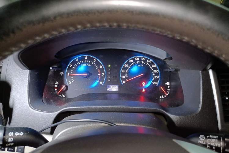 Used Mazda 8 2013 2.5L Ultimate Edition Instrument Cluster