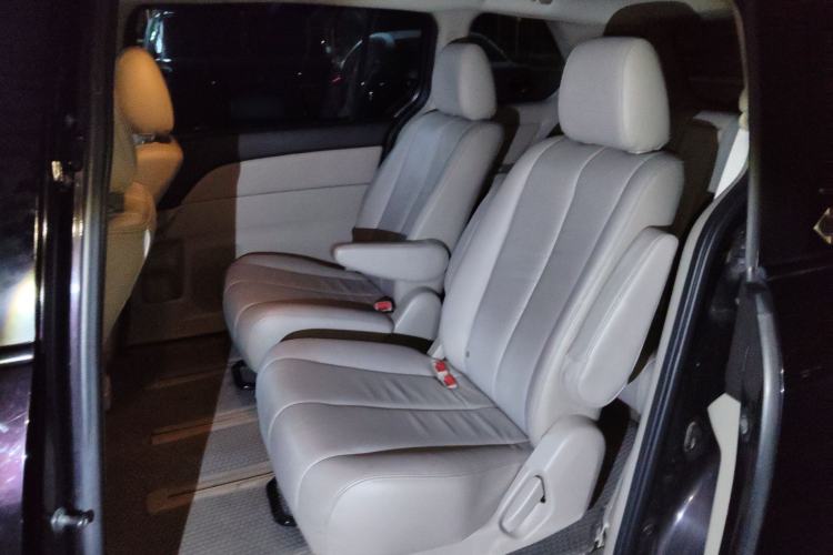 Used Mazda 8 2013 2.5L Ultimate Edition Left Rear Seat