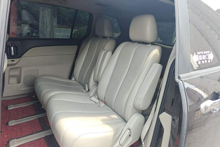 Used Mazda 8 2013 2.5L Ultimate Edition Left Rear Seat