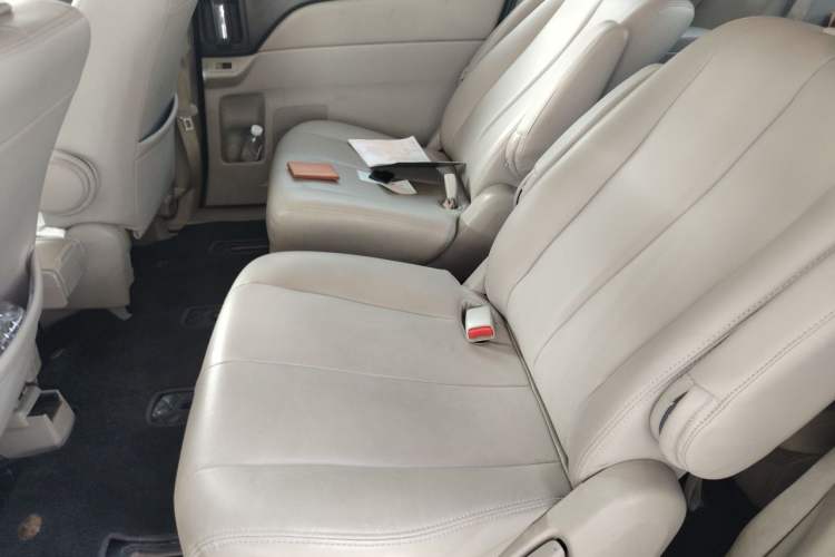 Used Mazda 8 2013 2.5L Ultimate Edition Left Rear Seat