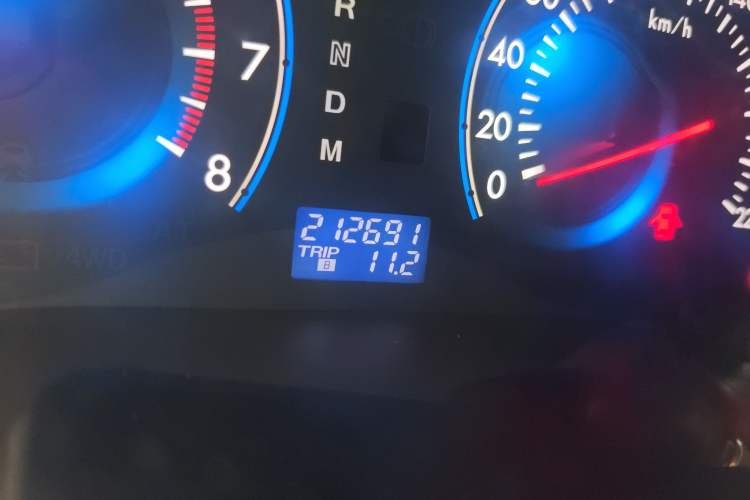 Used Mazda 8 2013 2.5L Elite Edition Odometer Close Up