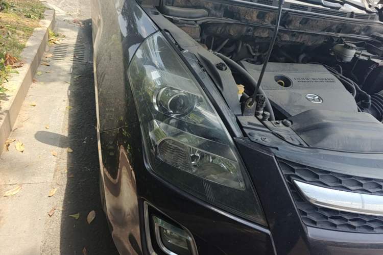 Used Mazda 8 2013 2.5L Ultimate Edition Right Front Headlight