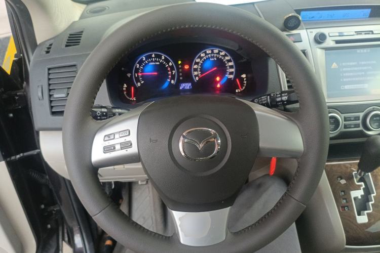 Used Mazda 8 2013 2.5L Elite Edition Steering Wheel
