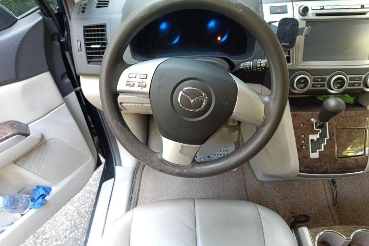 Used Mazda 8 2013 2.5L Elite Edition Steering Wheel