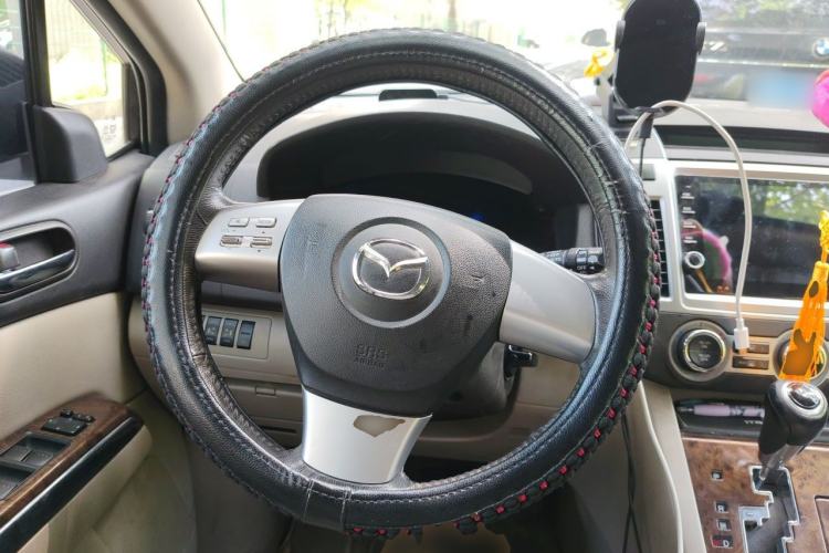 Used Mazda 8 2013 2.5L Ultimate Edition Steering Wheel