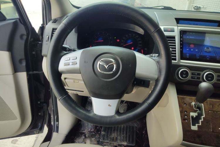 Used Mazda 8 2013 2.5L Elite Edition Steering Wheel
