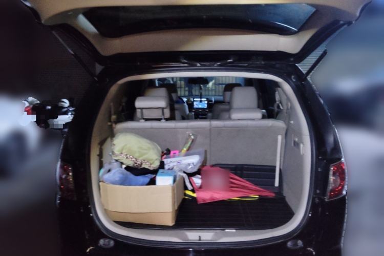 Used Mazda 8 2013 2.5L Ultimate Edition Trunk
