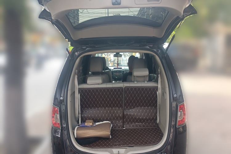 Used Mazda 8 2013 2.5L Deluxe Edition Trunk