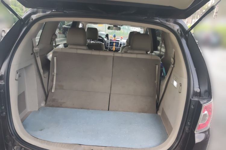Used Mazda 8 2013 2.5L Ultimate Edition Trunk