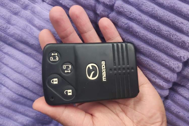 Used Mazda 8 2013 2.5L Ultimate Edition Vehicle Key
