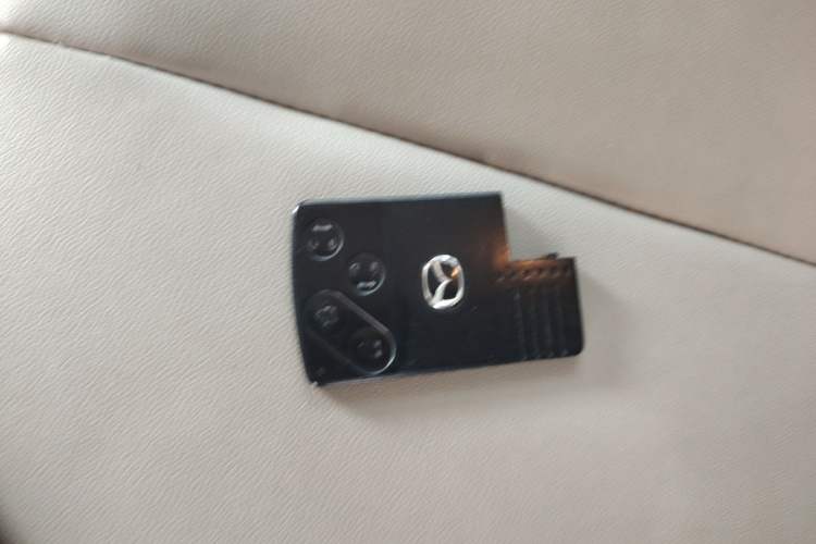 Used Mazda 8 2013 2.5L Ultimate Edition Vehicle Key