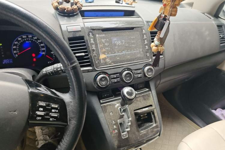 Used Mazda 8 2015 2.5L Flagship Edition Audio And AC Panel
