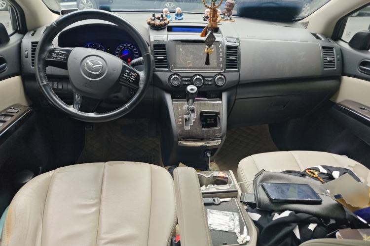 Used Mazda 8 2015 2.5L Flagship Edition Center Console