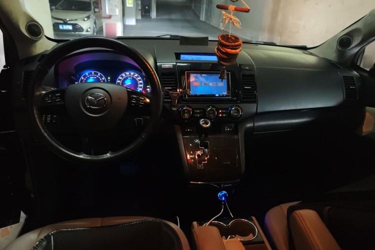 Used Mazda 8 2015 2.5L Flagship Edition Center Console