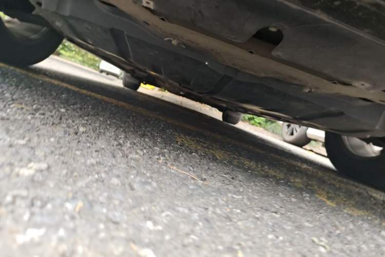 Used Mazda 8 2015 2.5L Flagship Edition Chassis Front