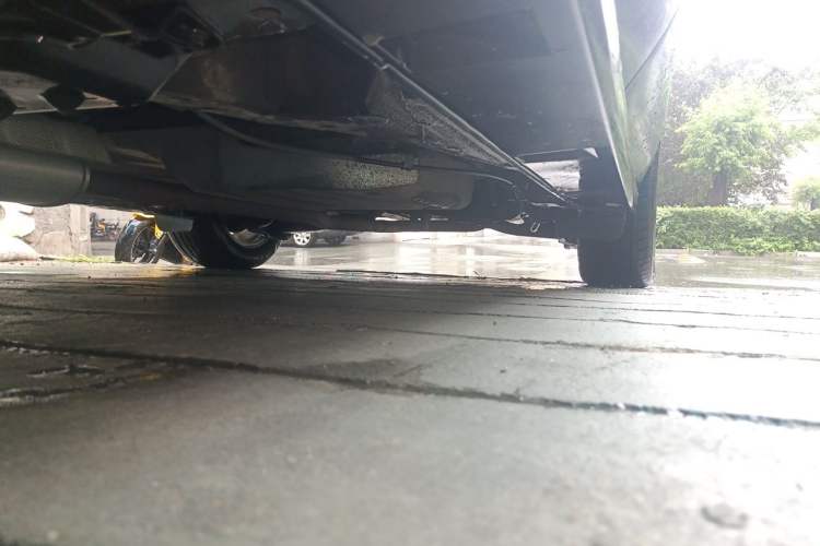 Used Mazda 8 2015 2.5L Flagship Edition Chassis Front Left