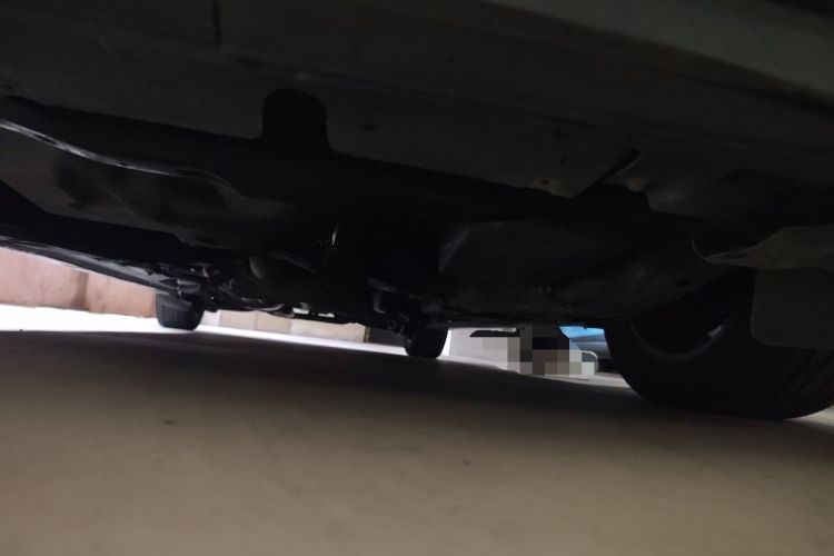 Used Mazda 8 2015 2.5L Flagship Edition Chassis Front