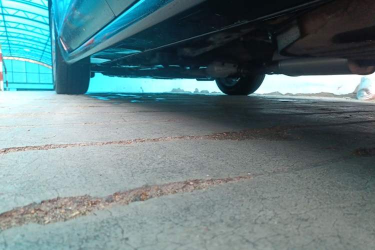 Used Mazda 8 2015 2.5L Flagship Edition Chassis Rear Left