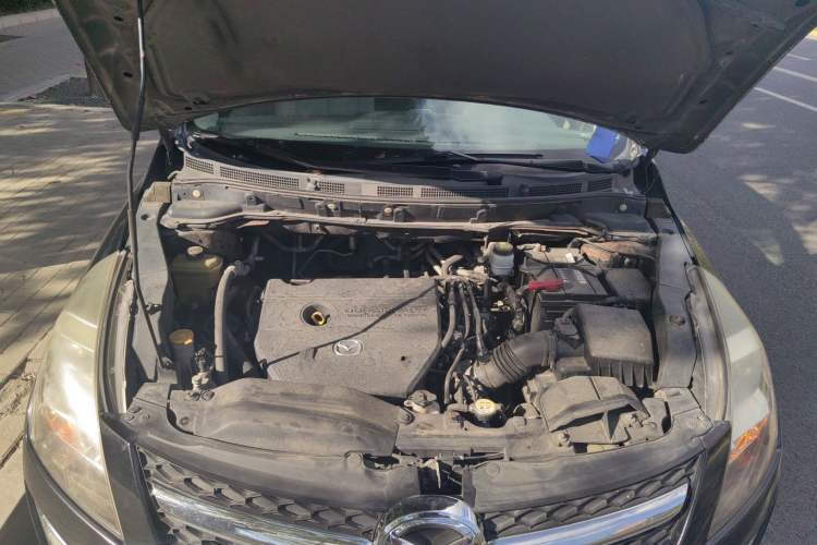 Used Mazda 8 2015 2.5L Ultimate Edition Engine Bay