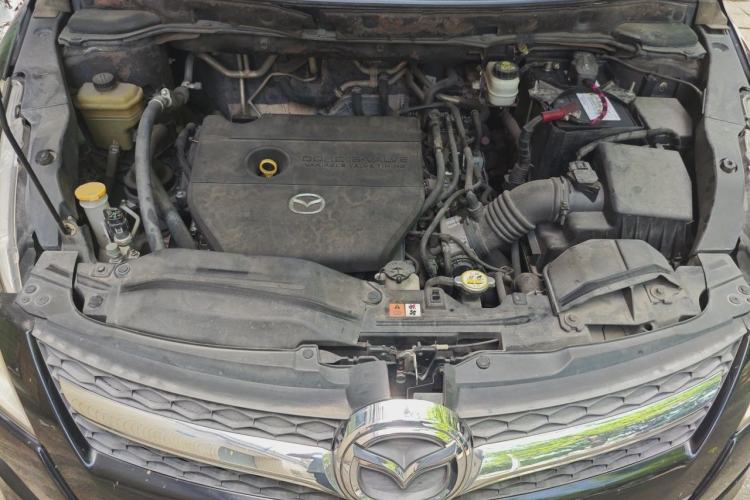 Used Mazda 8 2015 2.5L Elite Edition Engine Bay