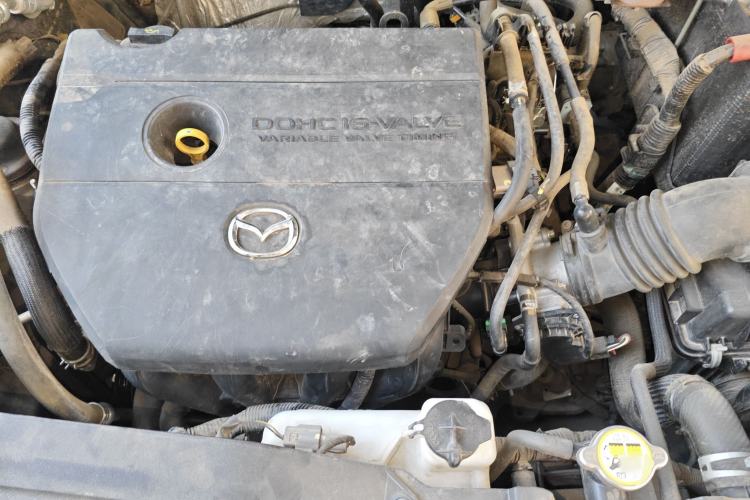 Used Mazda 8 2015 2.5L Flagship Edition Engine Bay