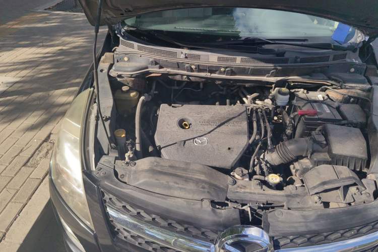 Used Mazda 8 2015 2.5L Ultimate Edition Engine Bay Right