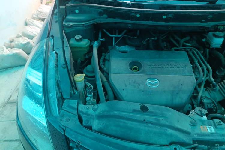 Used Mazda 8 2015 2.5L Flagship Edition Engine Bay Right