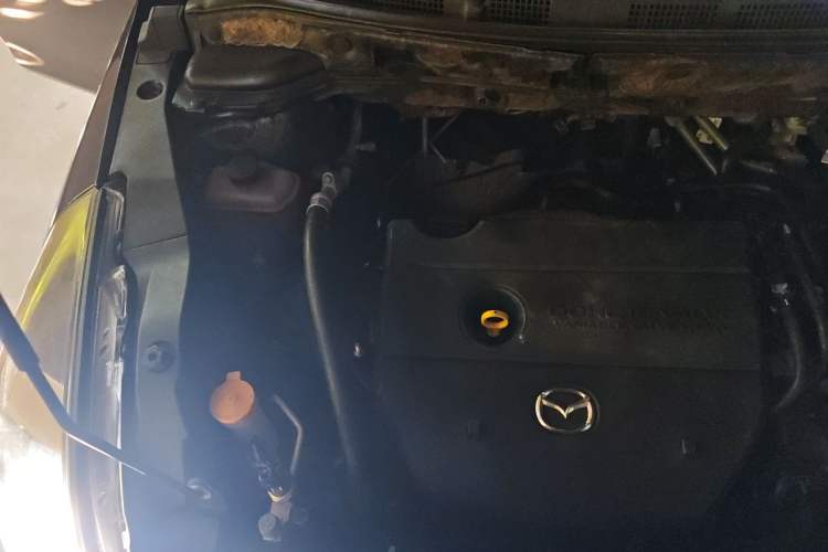 Used Mazda 8 2015 2.5L Flagship Edition Engine Bay Right
