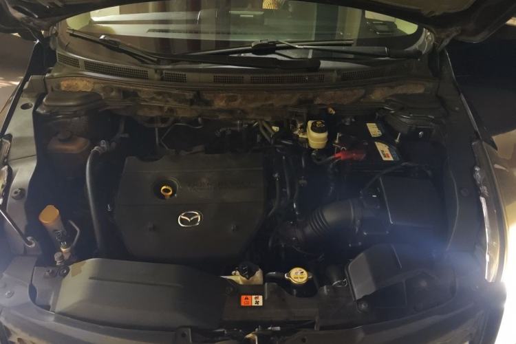 Used Mazda 8 2015 2.5L Flagship Edition Engine Bay