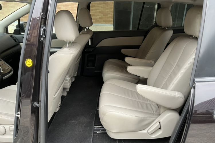 Used Mazda 8 2015 2.5L Elite Edition Exterior 9