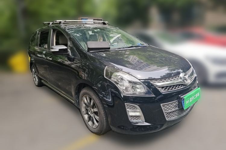 Used Mazda 8 2015 2.5L Flagship Edition Front Right 45 Deg