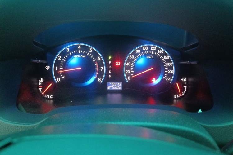 Used Mazda 8 2015 2.5L Flagship Edition Instrument Cluster