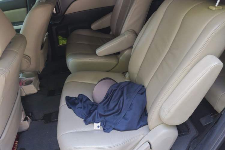 Used Mazda 8 2015 2.5L Elite Edition Left Rear Seat
